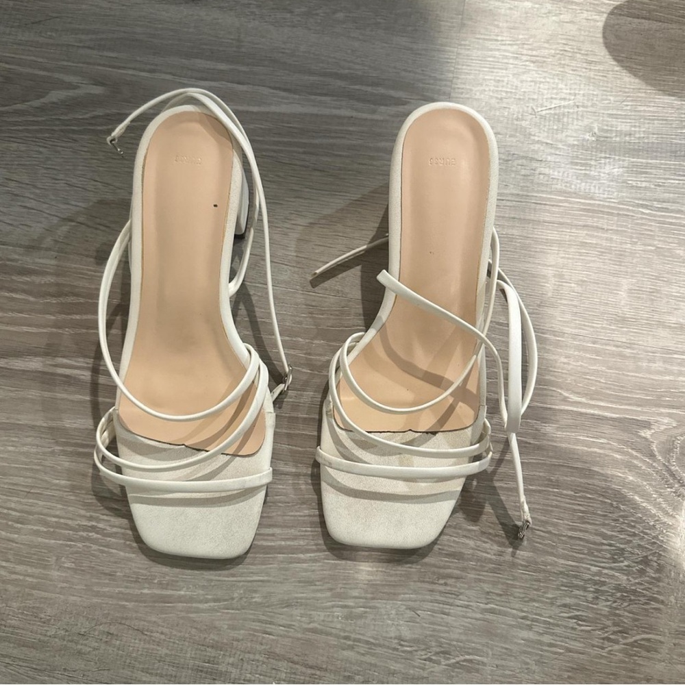 Elegant White Strappy Women's Heels
